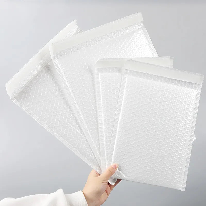 50pcs 18x23/20x25cm White Bubble Mailers Packaging Bags to Pack Products Delivery Package Shipping Envelope Mailer